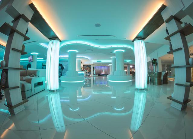 Imagen general del Hotel On Hotels Oceanfront - Adults Only. Foto 13