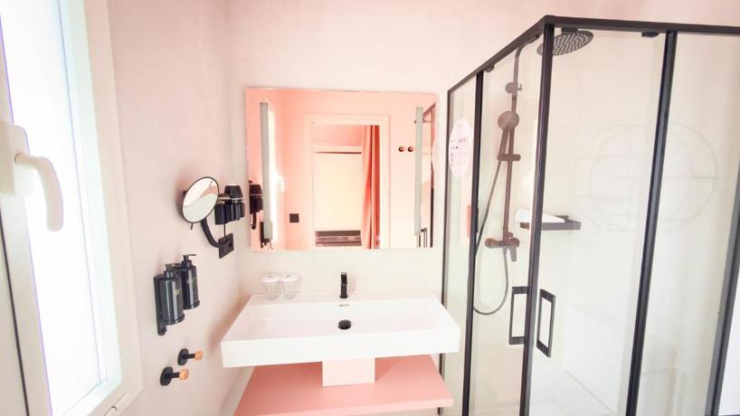 Imagen de la habitación del Hotel On Pink Motel. Foto 2