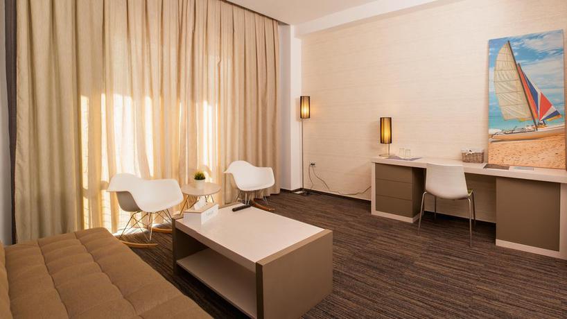 Imagen de los interiores del Hotel On Plonge Junior. Foto 7