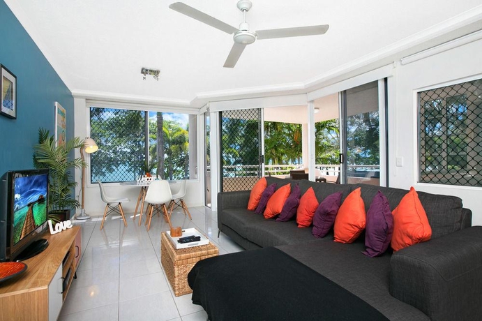 Imagen general del Hotel On The Beach Holiday Apartments. Foto 11