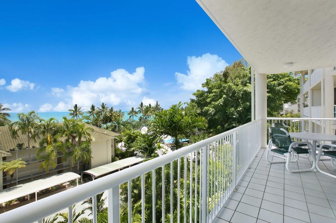 Imagen general del Hotel On The Beach Holiday Apartments. Foto 15