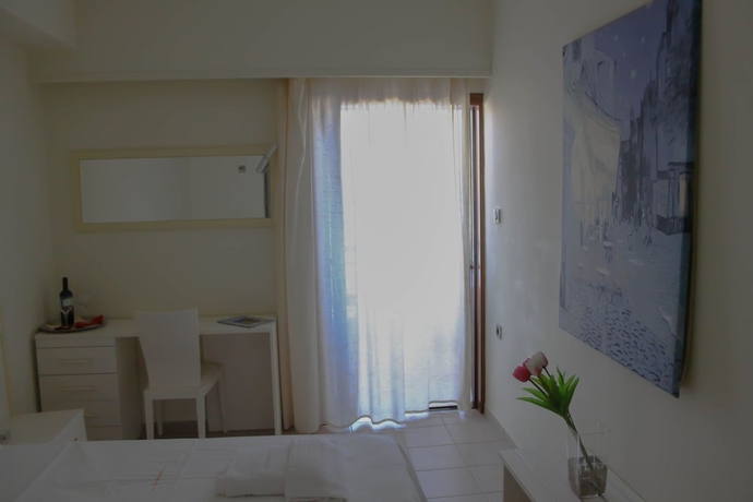 Imagen de la habitación del Hotel On The Rocks, Kantanos-Selino. Foto 2