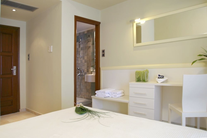 Imagen de la habitación del Hotel On The Rocks, Kantanos-Selino. Foto 3