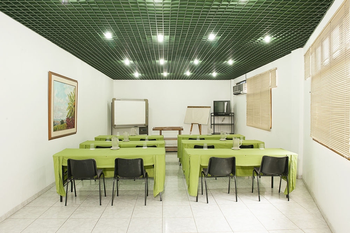 Imagen de los interiores del Hotel On Vacation Girardot Resort. Foto 15