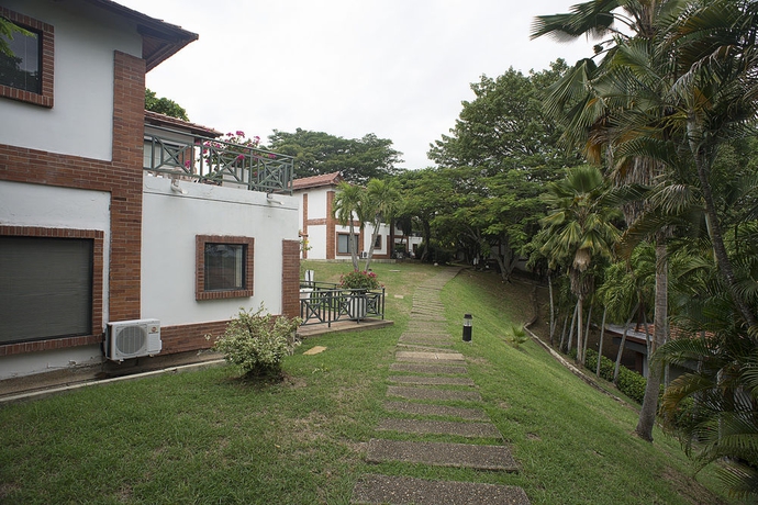 Imagen de los exteriores del Hotel On Vacation Girardot Resort. Foto 12