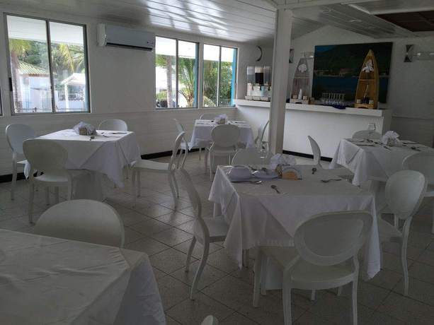 Imagen del bar/restaurante del Hotel On Vacation Sea Horse. Foto 2