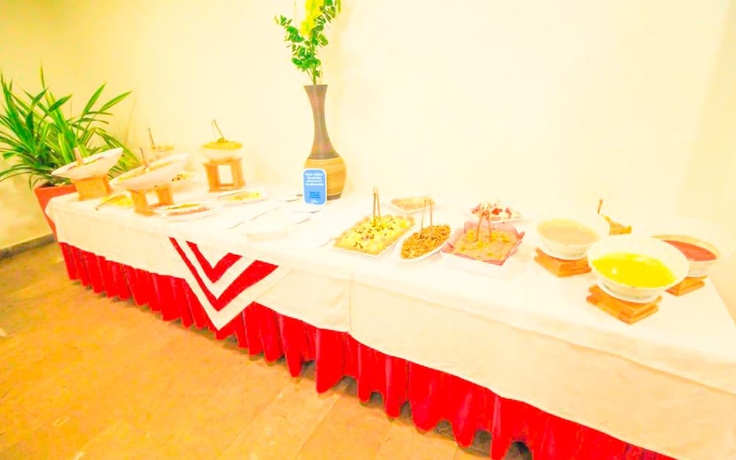 Imagen del bar/restaurante del Hotel On Vacation Tower. Foto 4