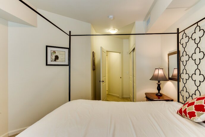 Imagen de la habitación del Hotel On the Columbia Vacation Apartments. Foto 10