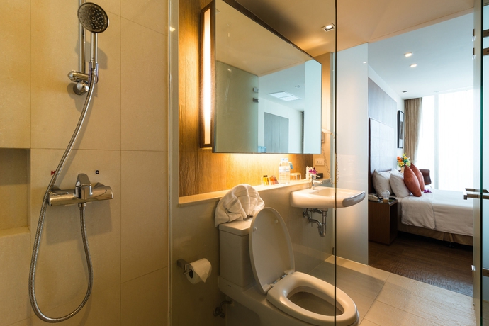 Imagen de la habitación del Hotel On8 Sukhumvit Nana Bangkok By Compass Hospitality. Foto 7