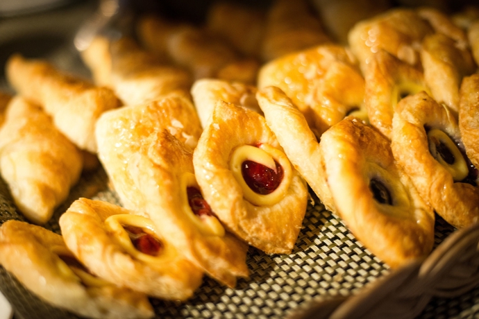 Imagen del bar/restaurante del Hotel On8 Sukhumvit Nana Bangkok By Compass Hospitality. Foto 5