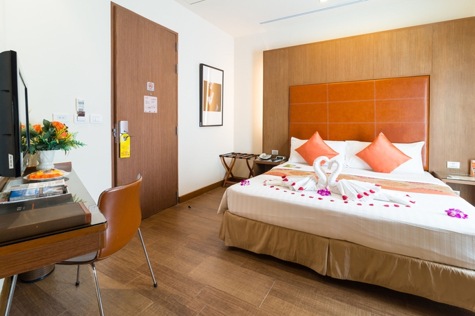 Imagen de la habitación del Hotel On8 Sukhumvit Nana Bangkok By Compass Hospitality. Foto 10