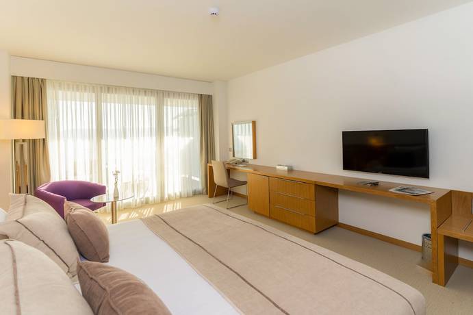 Imagen de la habitación del Hotel On'Live. Foto 4