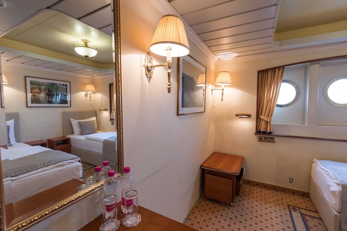 Imagen de la habitación del Hotel OnRiver Hotels - MS C&eacute;zanne. Foto 14