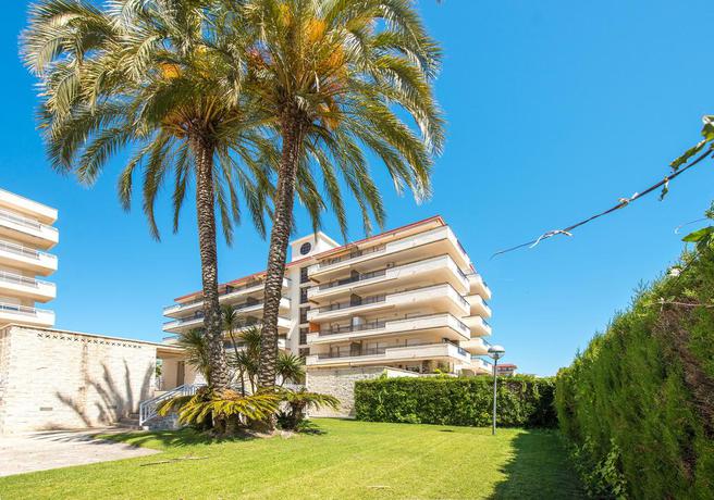 Imagen de los exteriores del Hotel Ona Aquamarina. Foto 16