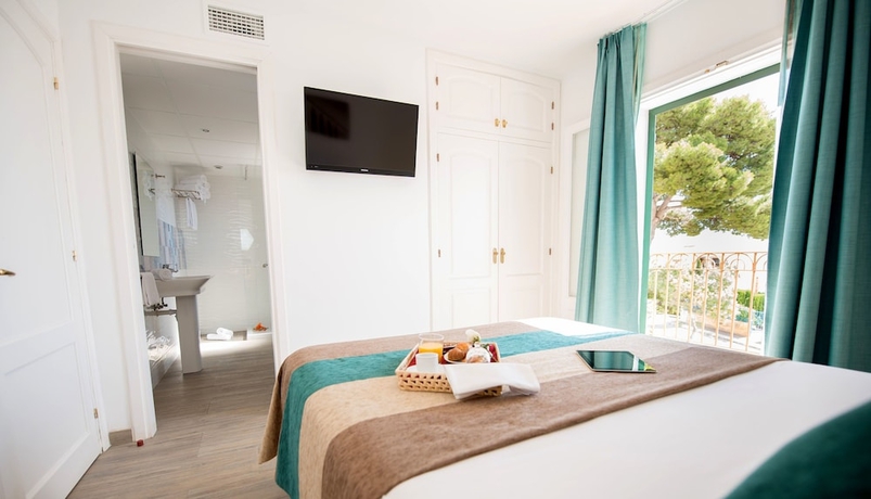 Imagen de la habitación del Hotel Ona Aucanada Club. Foto 9