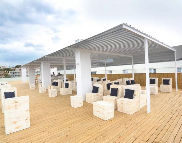 Imagen de los exteriores del Hotel Ona Don Juan. Foto 11