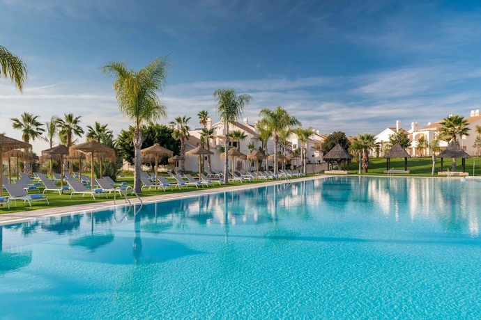 Imagen de la piscina del Hotel Ona Hacienda del Alamo Apartments. Foto 19