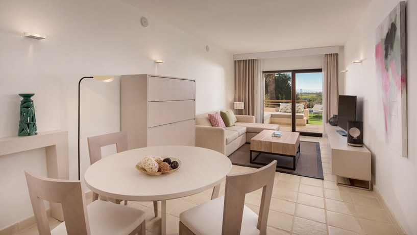 Imagen de la habitación del Hotel Ona Hacienda del Alamo Golf Resort. Foto 9