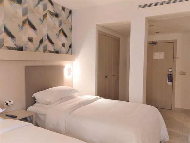 Imagen de la habitación del Hotel Ona Hacienda del Alamo Golf Resort. Foto 13