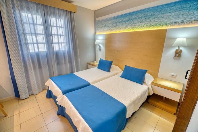 Imagen de la habitación del Hotel Ona Las Rosas. Foto 15