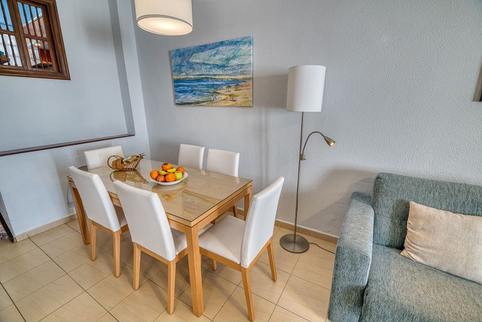 Imagen de la habitación del Hotel Ona Las Rosas. Foto 18