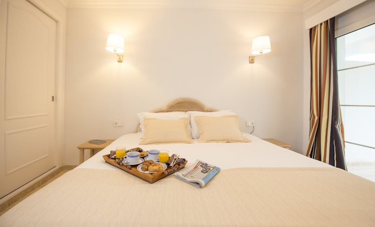 Imagen de la habitación del Hotel Ona Village Cala D'or. Foto 11