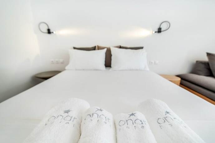 Imagen de la habitación del Hotel Onar and Suites. Foto 12