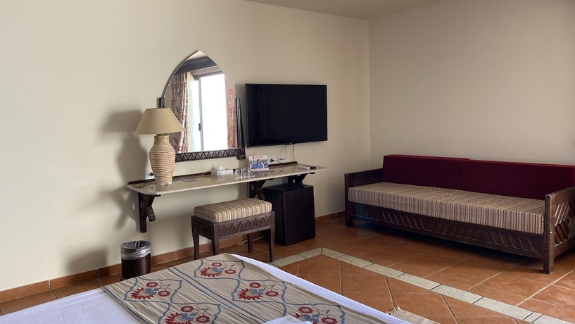 Imagen de la habitación del Hotel Onatti Beach Resort - Marsa Alam. Foto 11