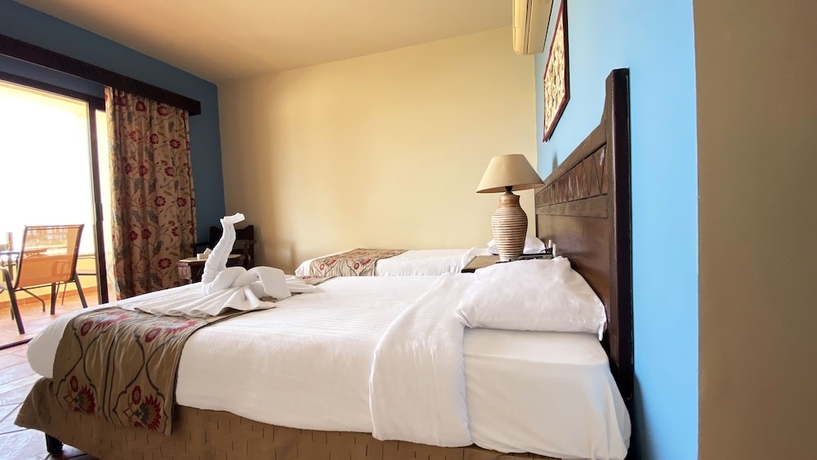 Imagen de la habitación del Hotel Onatti Beach Resort - Marsa Alam. Foto 15
