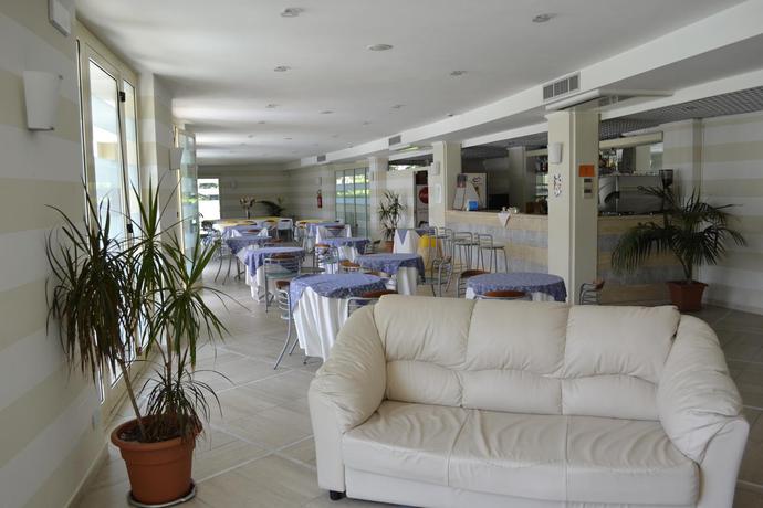Imagen general del Hotel Onda Marina, Marina Di Pietrasanta. Foto 2
