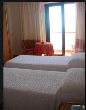 Imagen de la habitación del Hotel Onda Marina, San Teodoro . Foto 8