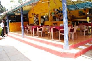 Imagen del bar/restaurante del Hotel Ondas Do Mar Beach Resort Phase 2. Foto 10