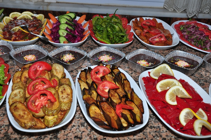 Imagen del bar/restaurante del Hotel Onder Yildiz. Foto 8