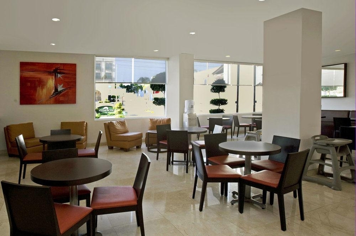 Imagen general del Hotel One Aguascalientes San Marcos. Foto 2