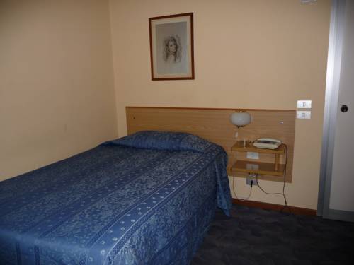 Imagen de la habitación del Hotel One, Altopascio. Foto 2
