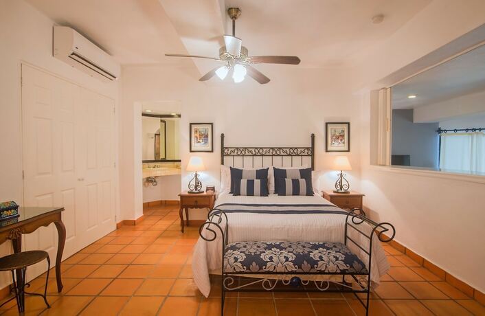 Imagen general del Hotel One Beach Street Puerto Vallarta. Foto 6