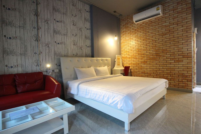 Imagen de los exteriores del Hotel One Beat Vintage and Bistro. Foto 13