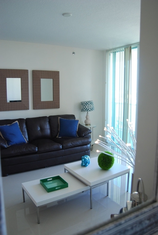 Imagen de los interiores del Hotel One Broadway by Miami Vacations. Foto 11