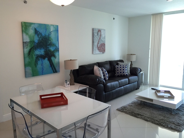 Imagen de los interiores del Hotel One Broadway by Miami Vacations. Foto 14