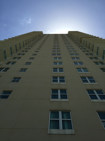 Imagen de los exteriores del Hotel One Broadway by Miami Vacations. Foto 8