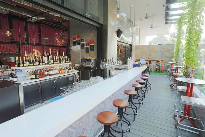 Imagen del bar/restaurante del Hotel One Bukit Ceylon Ramada KLCC - CoLiving. Foto 4