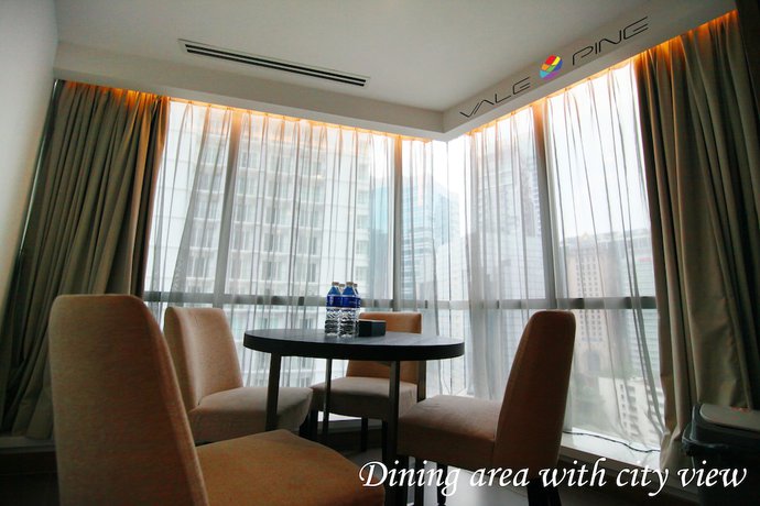 Imagen de la habitación del Hotel One Bukit Ceylon Ramada Klcc - Ecosuites. Foto 4