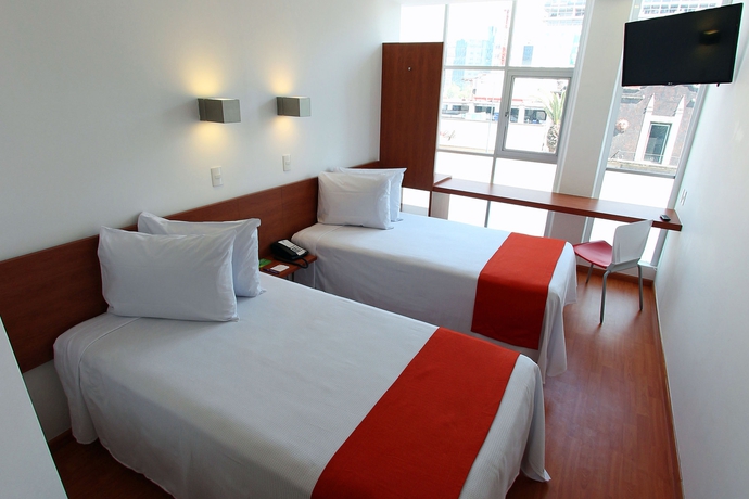 Imagen de la habitación del Hotel One Ciudad De México Alameda. Foto 13