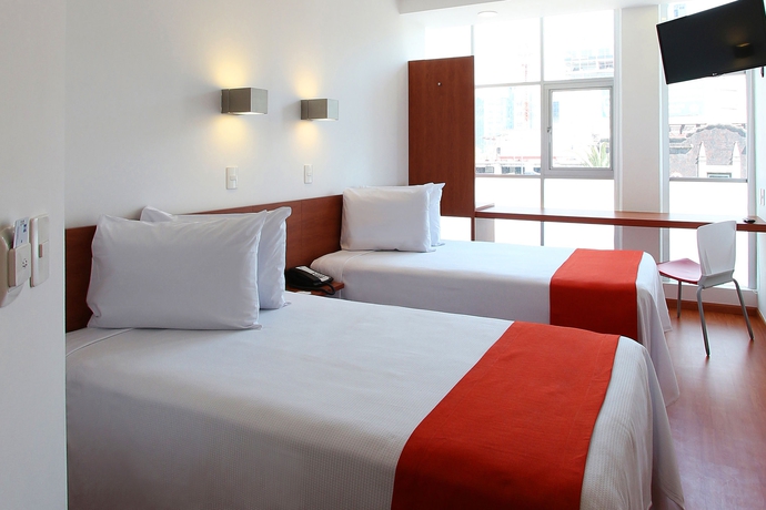 Imagen de la habitación del Hotel One Ciudad De México Alameda. Foto 14