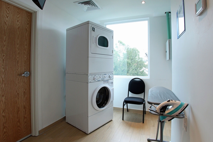 Imagen de los interiores del Hotel One Ciudad De México Periférico Sur. Foto 16