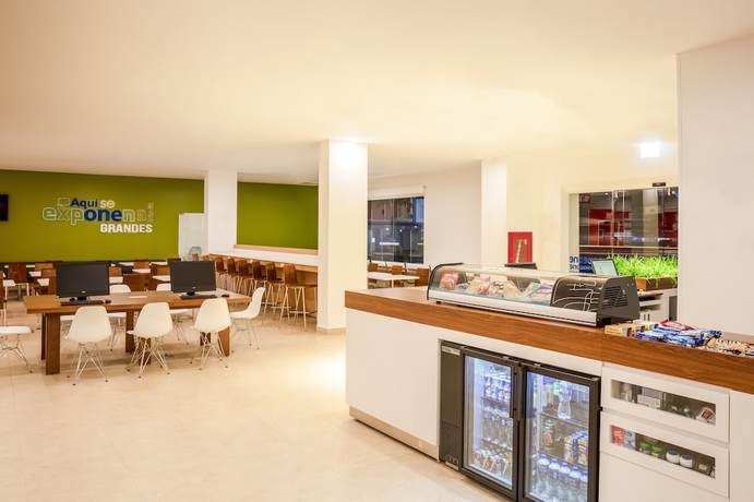 Imagen de los interiores del Hotel One Ciudad de Mexico La Raza. Foto 19