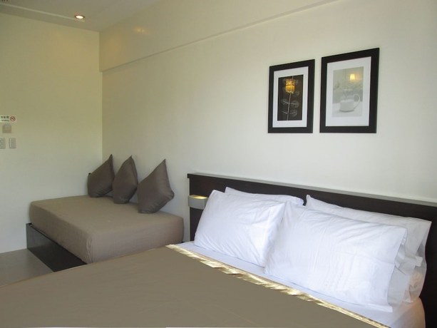 Imagen de la habitación del Hotel One Crescent Place. Foto 9