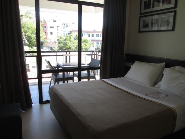 Imagen de la habitación del Hotel One Crescent Place. Foto 14