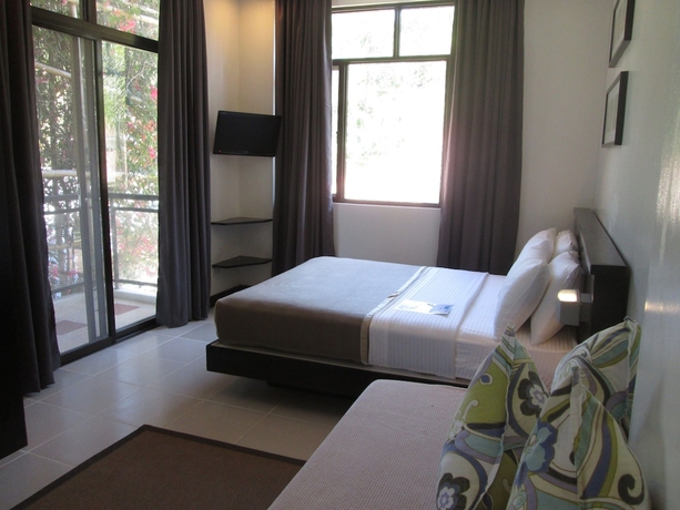 Imagen de la habitación del Hotel One Crescent Place. Foto 17