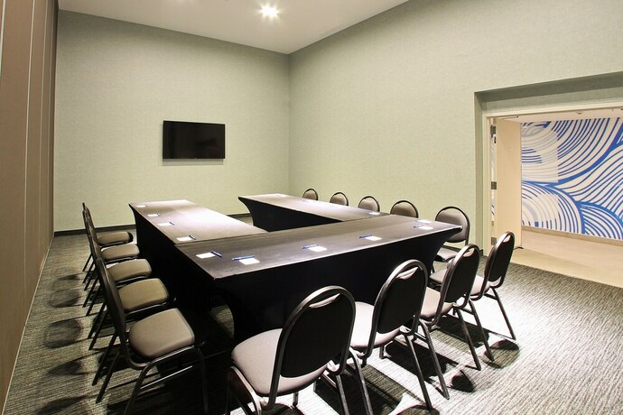 Imagen de los interiores del Hotel One Cuautitlan. Foto 26